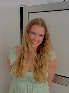 Meet your Posher, Brynn